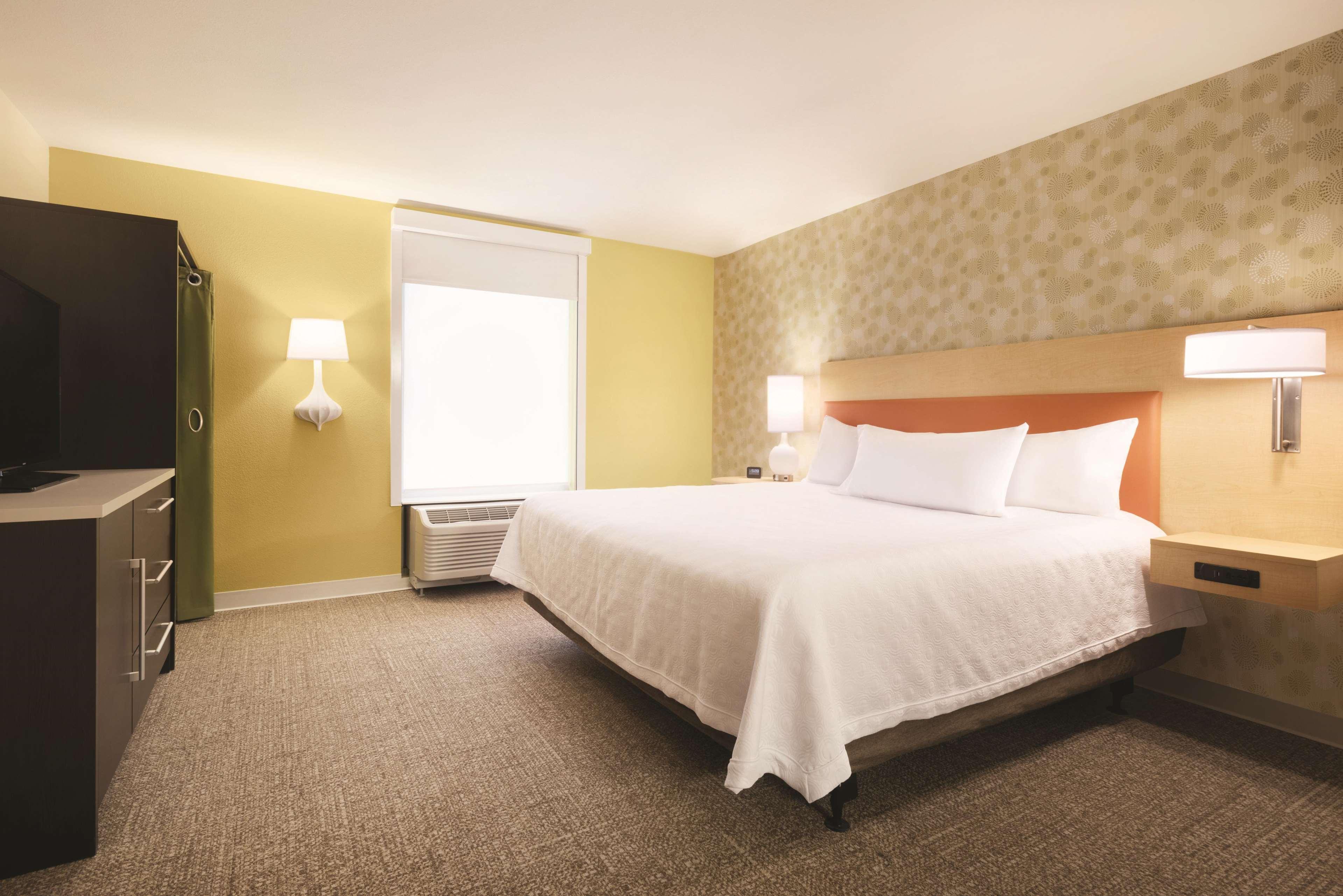 Home2 Suites By Hilton Iowa City Coralville Exterior foto
